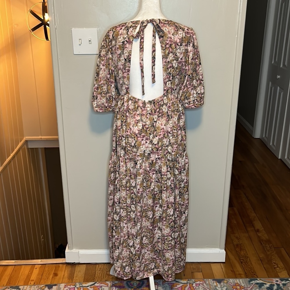 En Saison Jocelyn Floral Midi Dress Open Back Tiered Pink Size Small - Picture 8 of 11